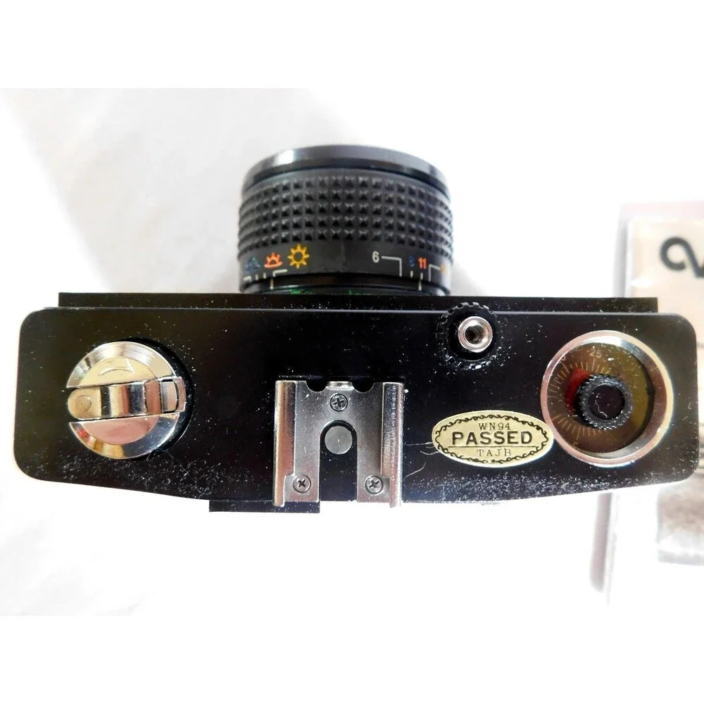 Vintage Windsor WX-3 35mm Film Camera Original Box Manual Optical Glass Lens